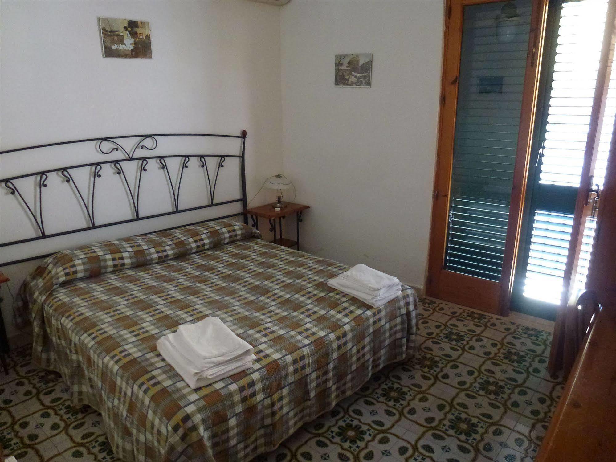 Odissea Canneto (Lipari)